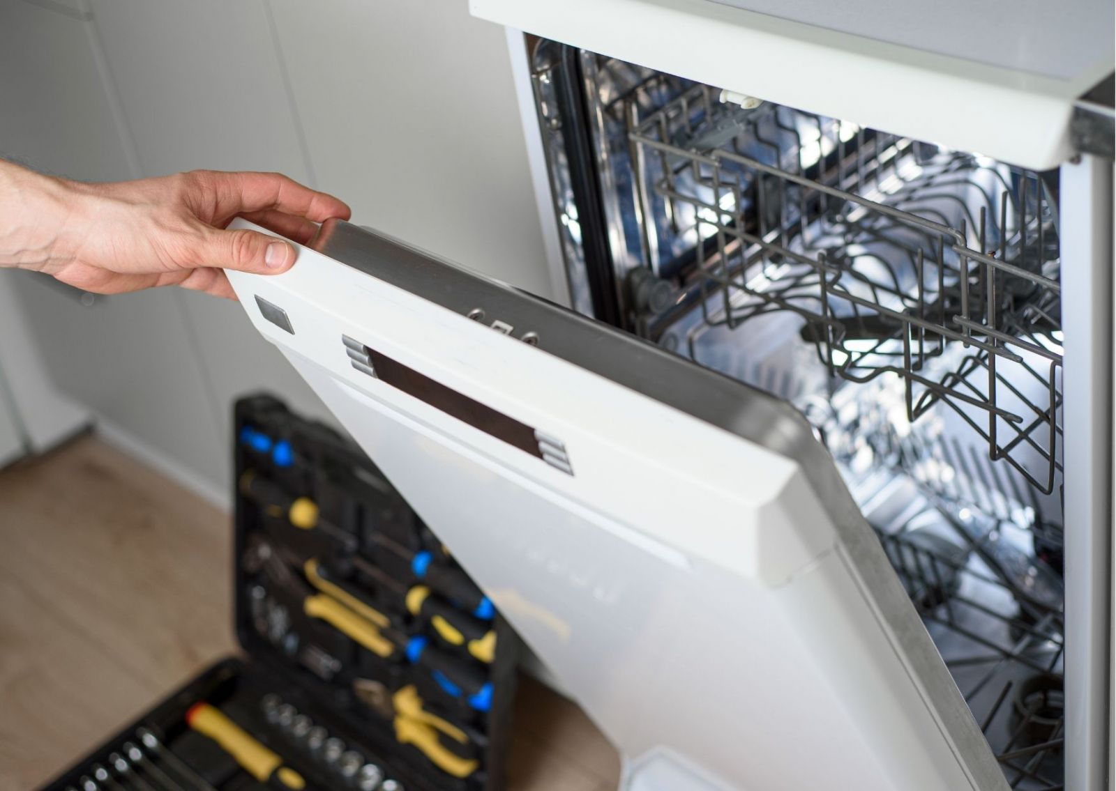 Kemalpaşa Bulaşık Makinesi Servisi